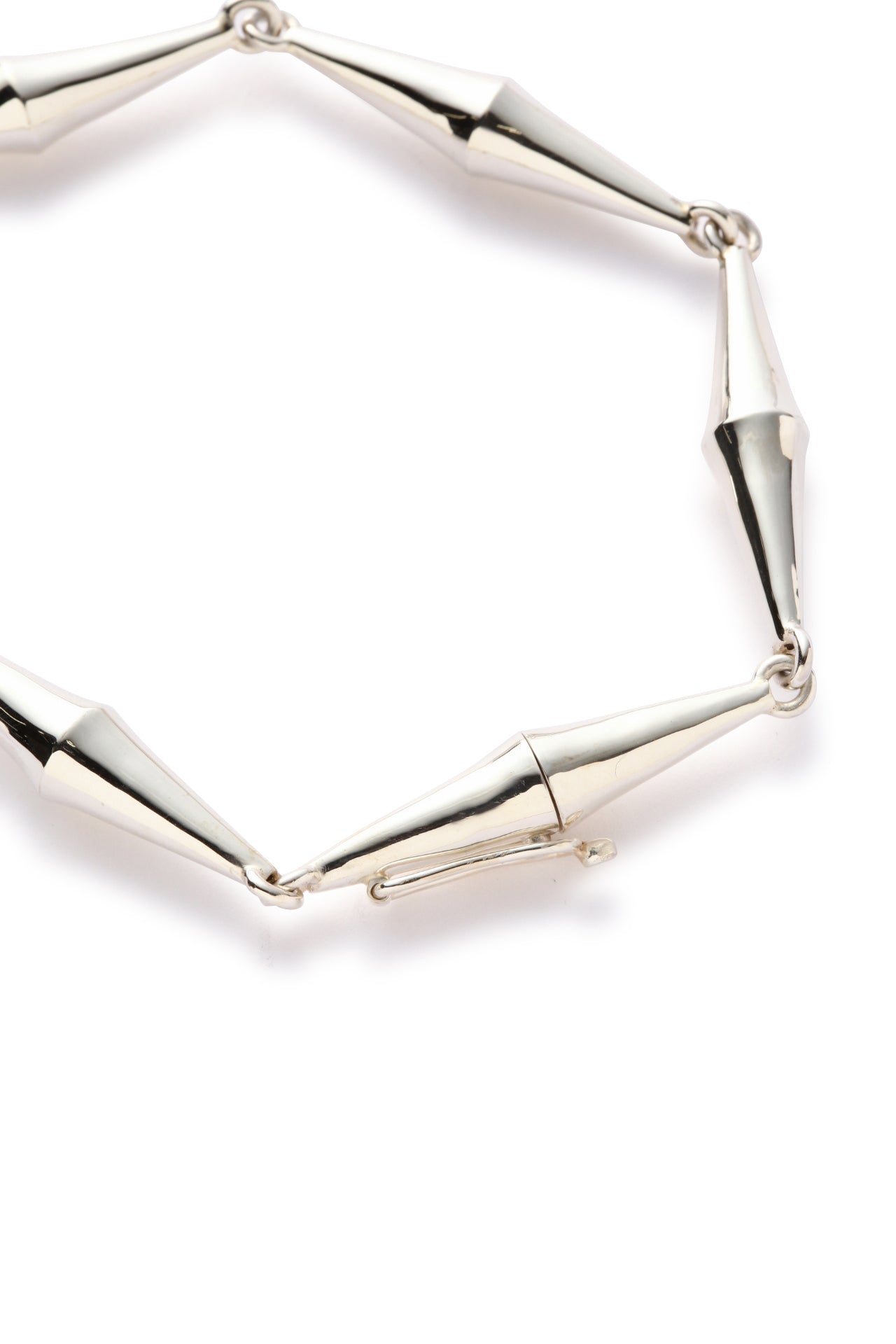 【SBS×BAUGO】 HEXAGON BRACELET -Six consecutive bicones-