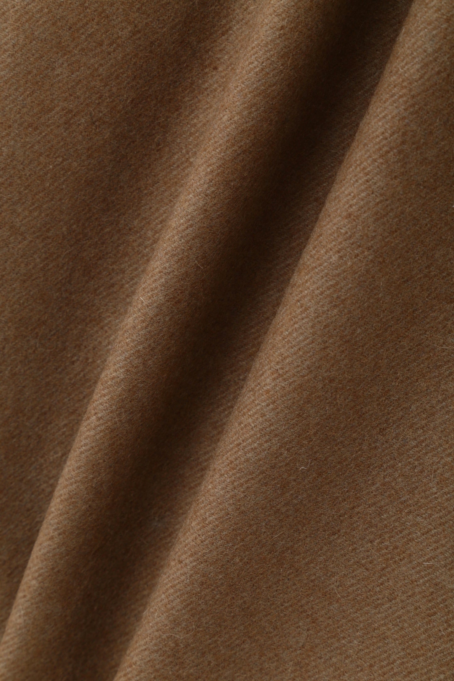 IRREGULAR YOKE SLEEVE COAT -POWDER MELTON-