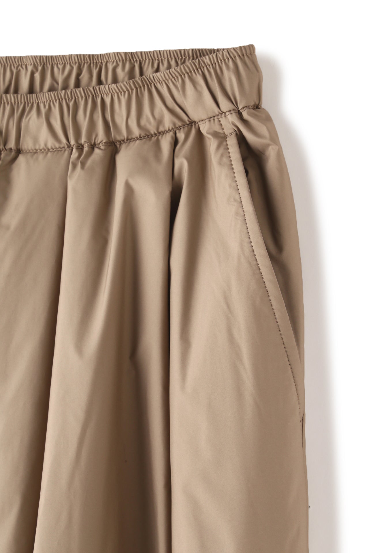 INSULATION TUCK PANTS -PRIMALOFT-