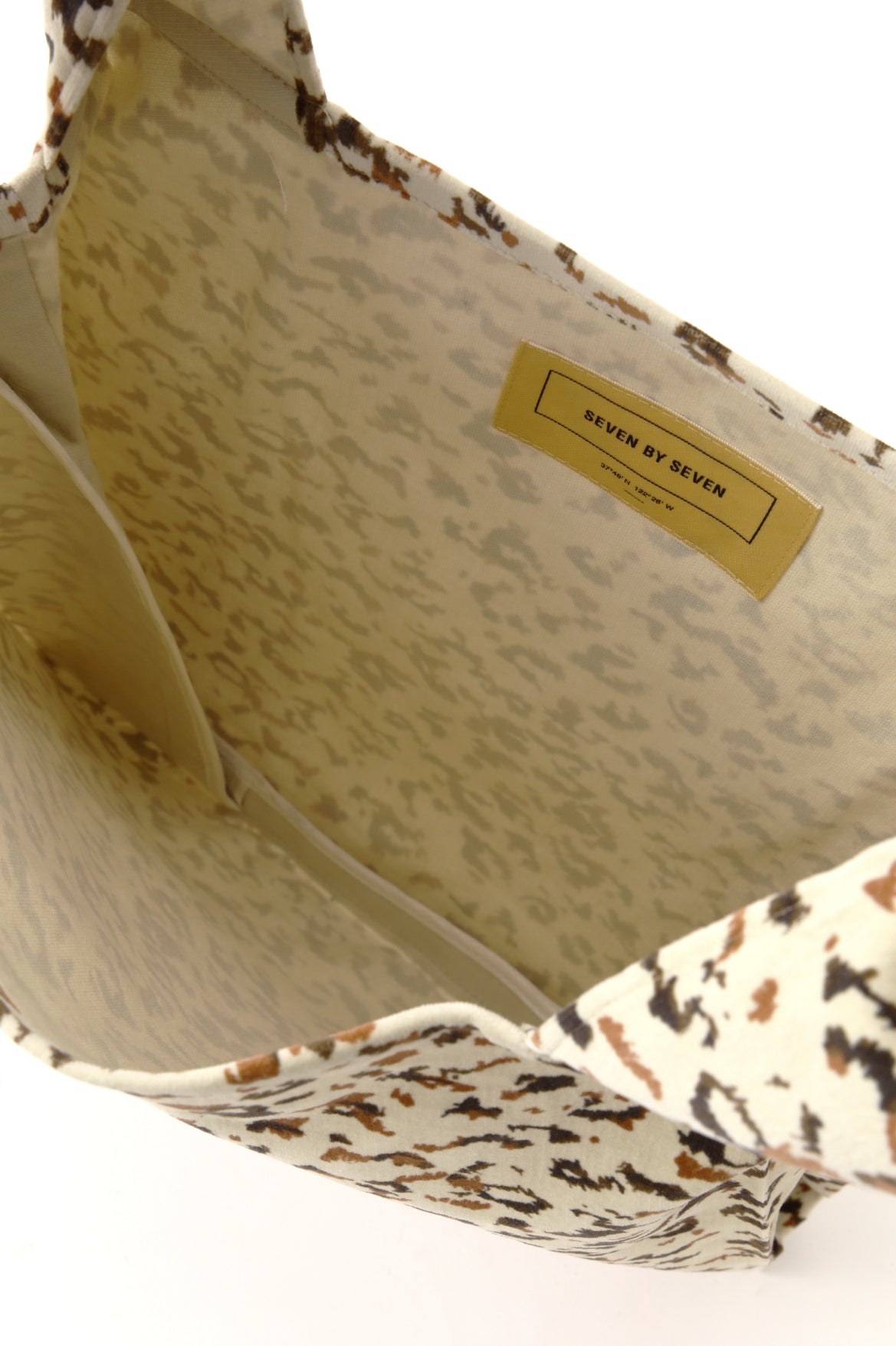 COTTON VELVET SHOPPING BAG -LEOPARD PATTERN PRINT-