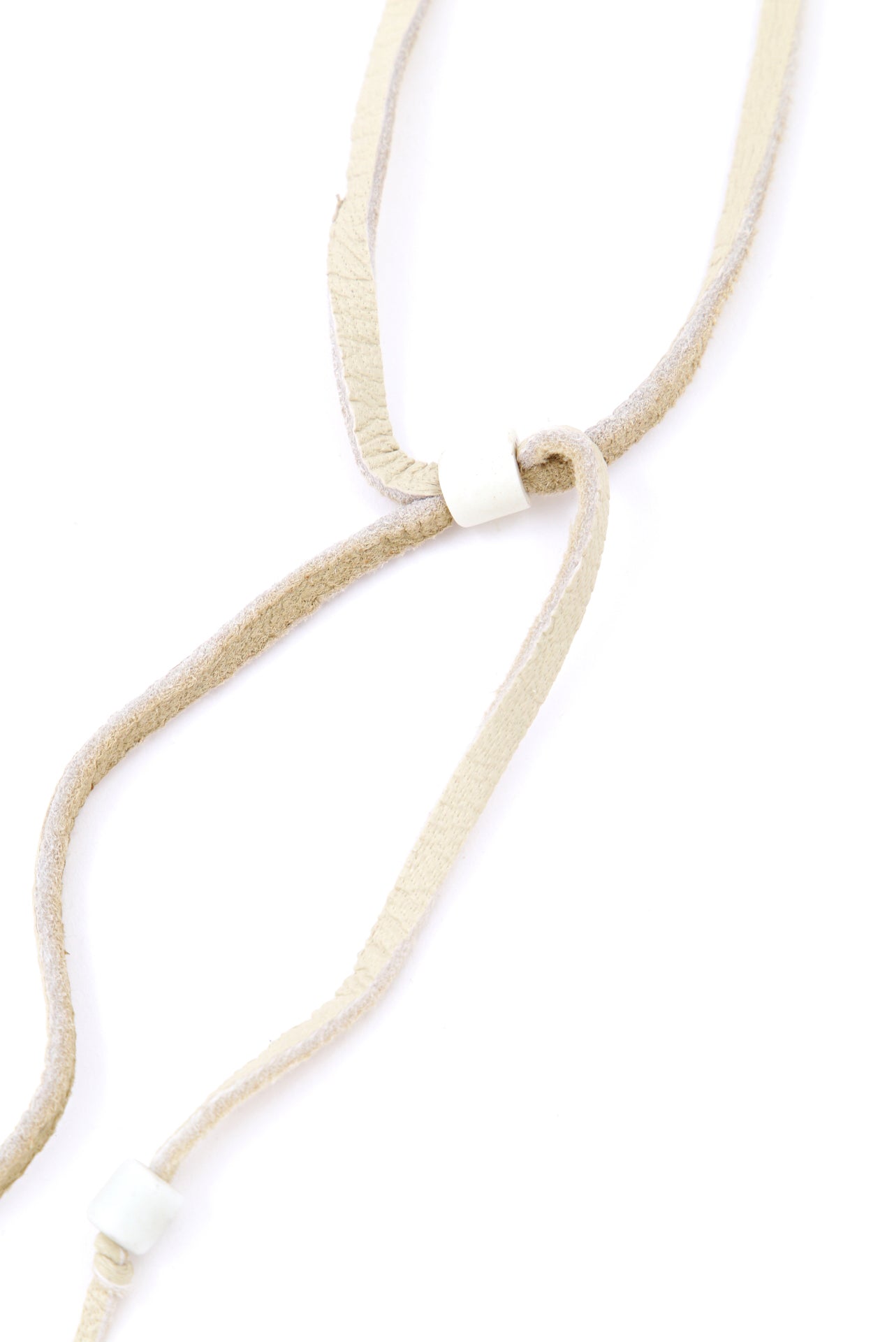 LEATHER CARVING FEATHER NECKLACE -Small-