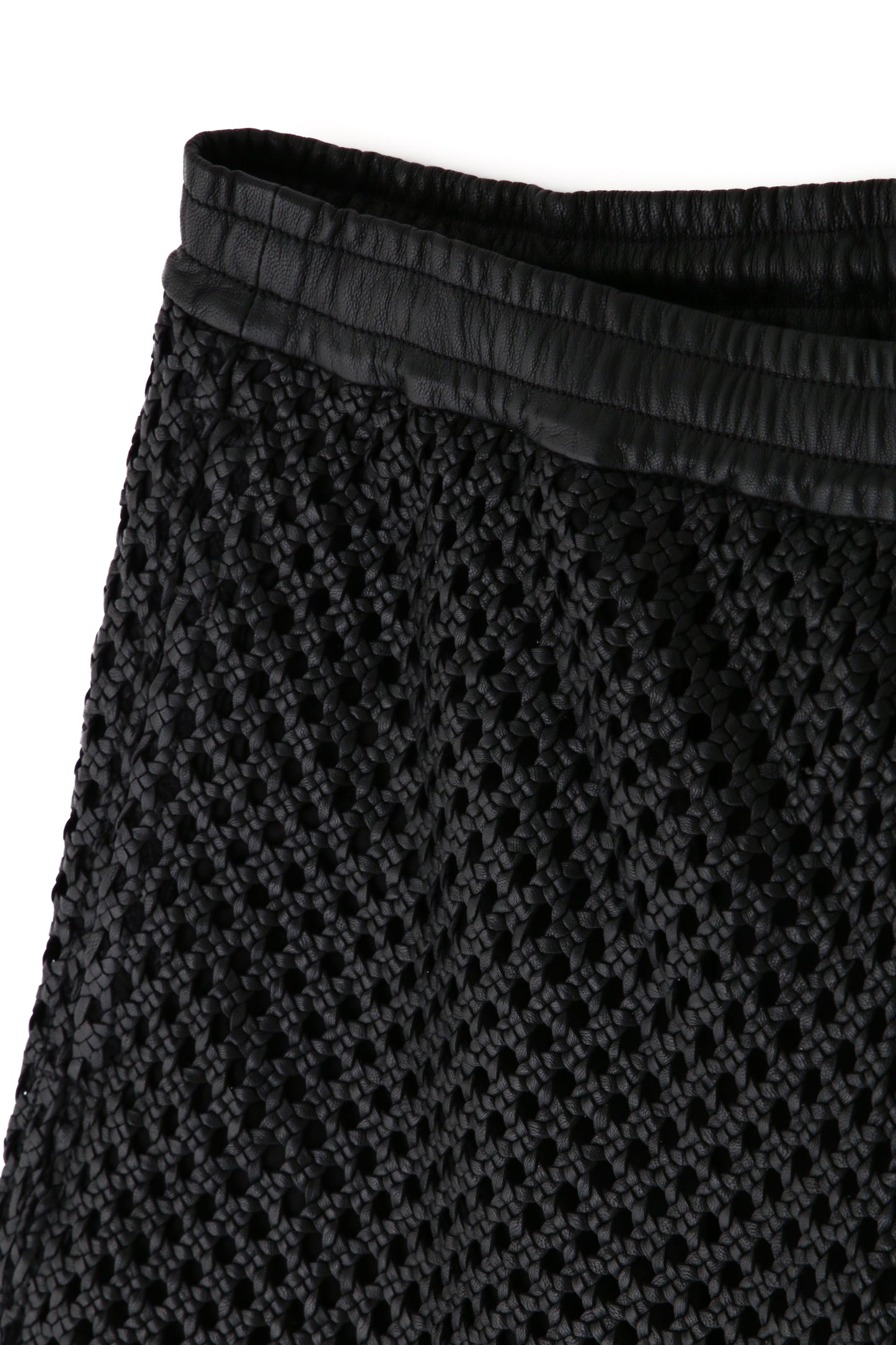 MACRAME LEATHER SHORT PANTS - Goat leather -