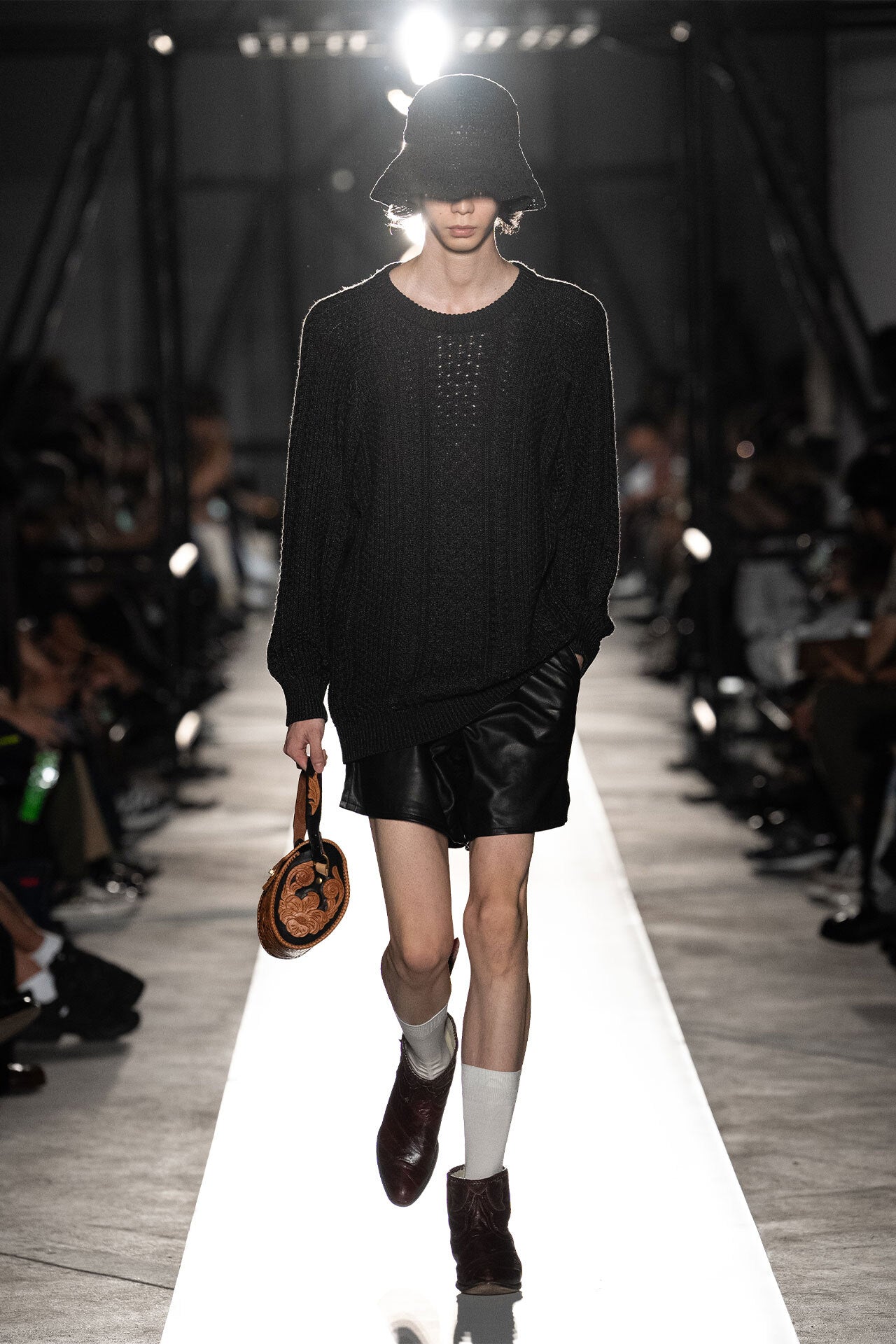 BRAIDED LEATHER HAT - Goat leather -