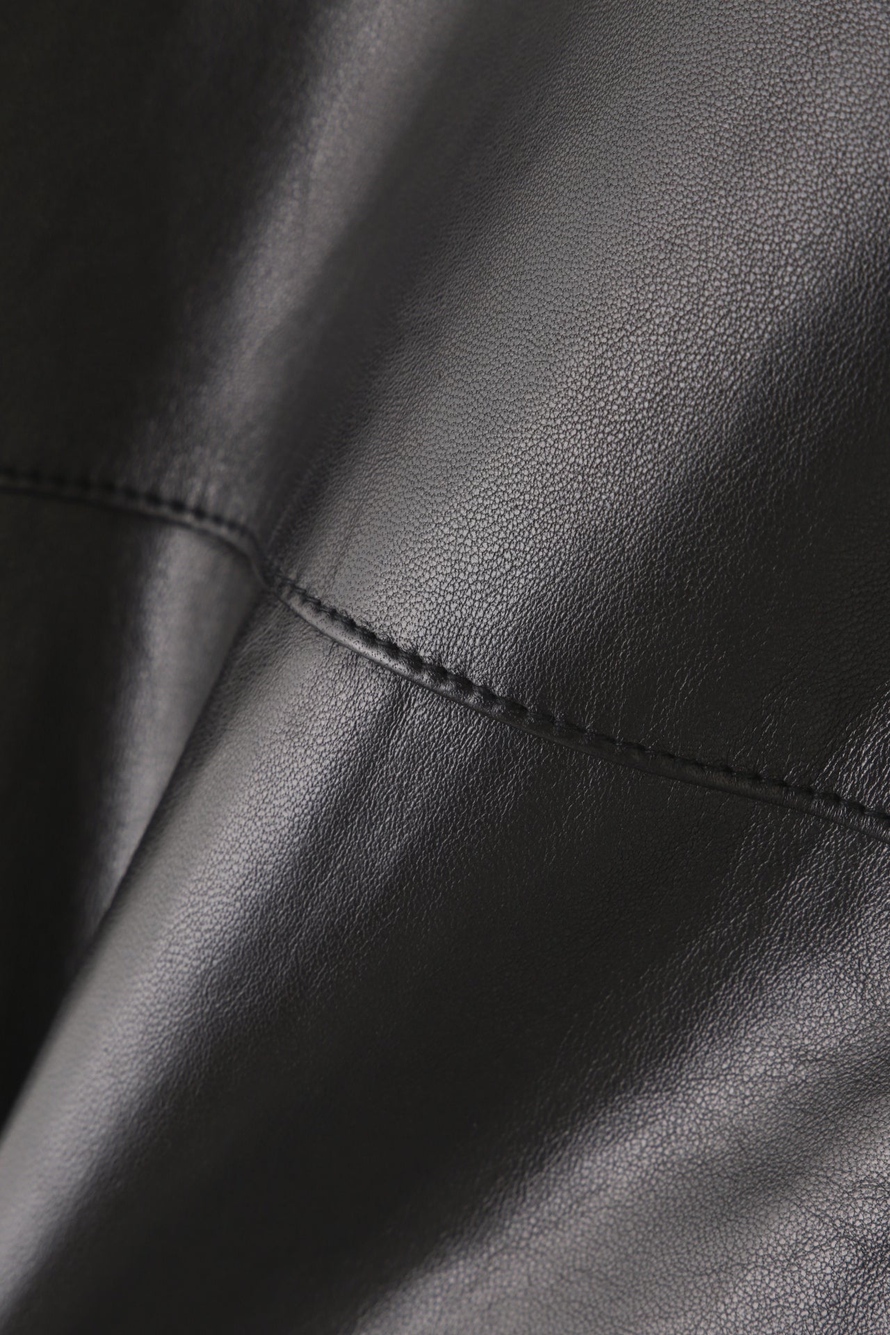 STORM FLAP LEATHER BLOUSON ‐Sheep leather‐