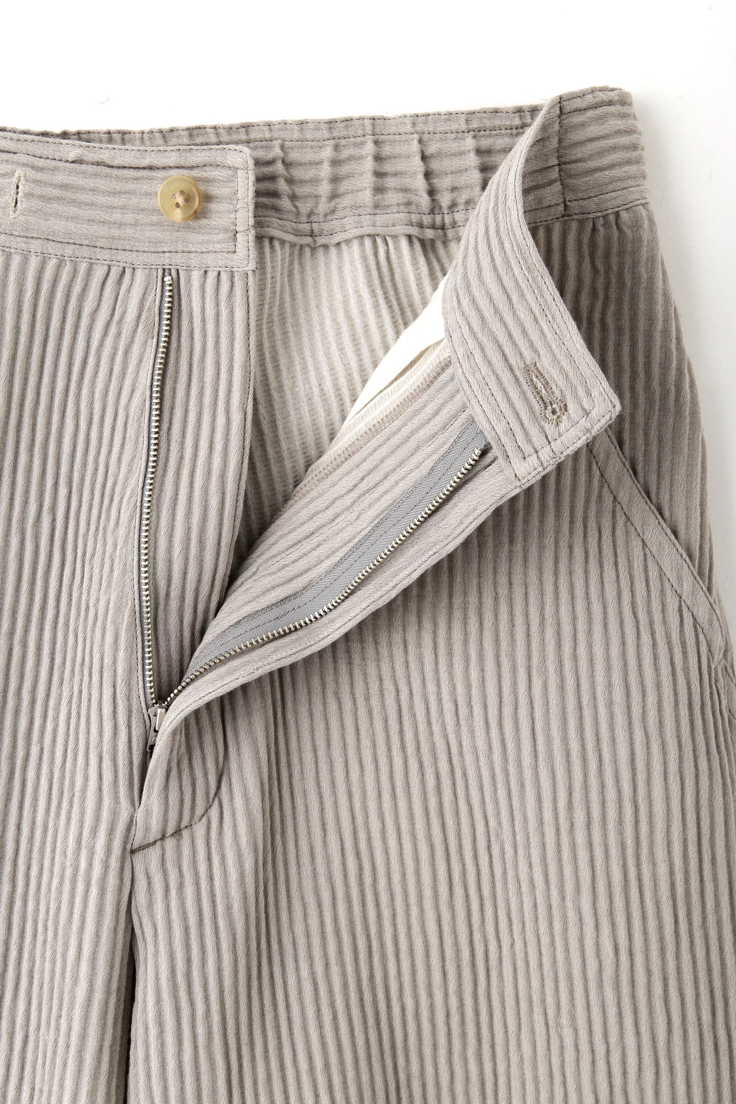 WIDE EASY TROUSERS ‐Cotton Wool Pleats‐