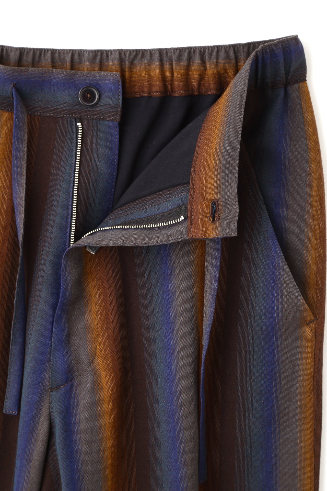 WIDE EASY TROUSERS ‐Wool Rayon Gradetion stripe‐