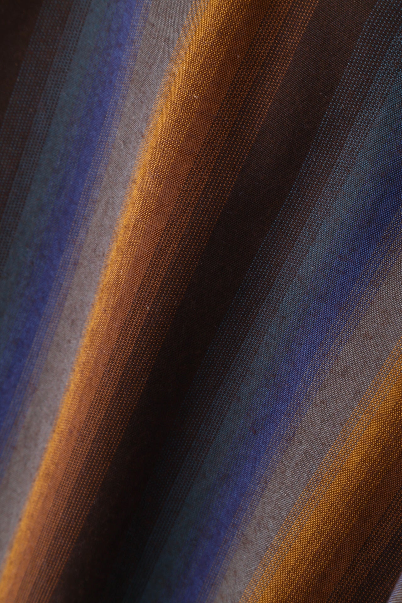 WIDE EASY TROUSERS ‐Wool Rayon Gradetion stripe‐