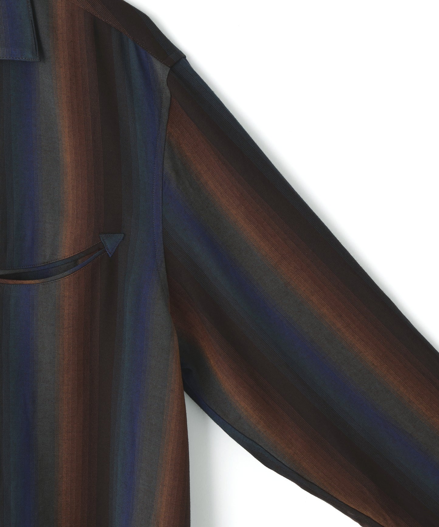SMILE POCKET OPEN COLLAR SHIRTS ‐Wool Rayon Gradetion stripe‐