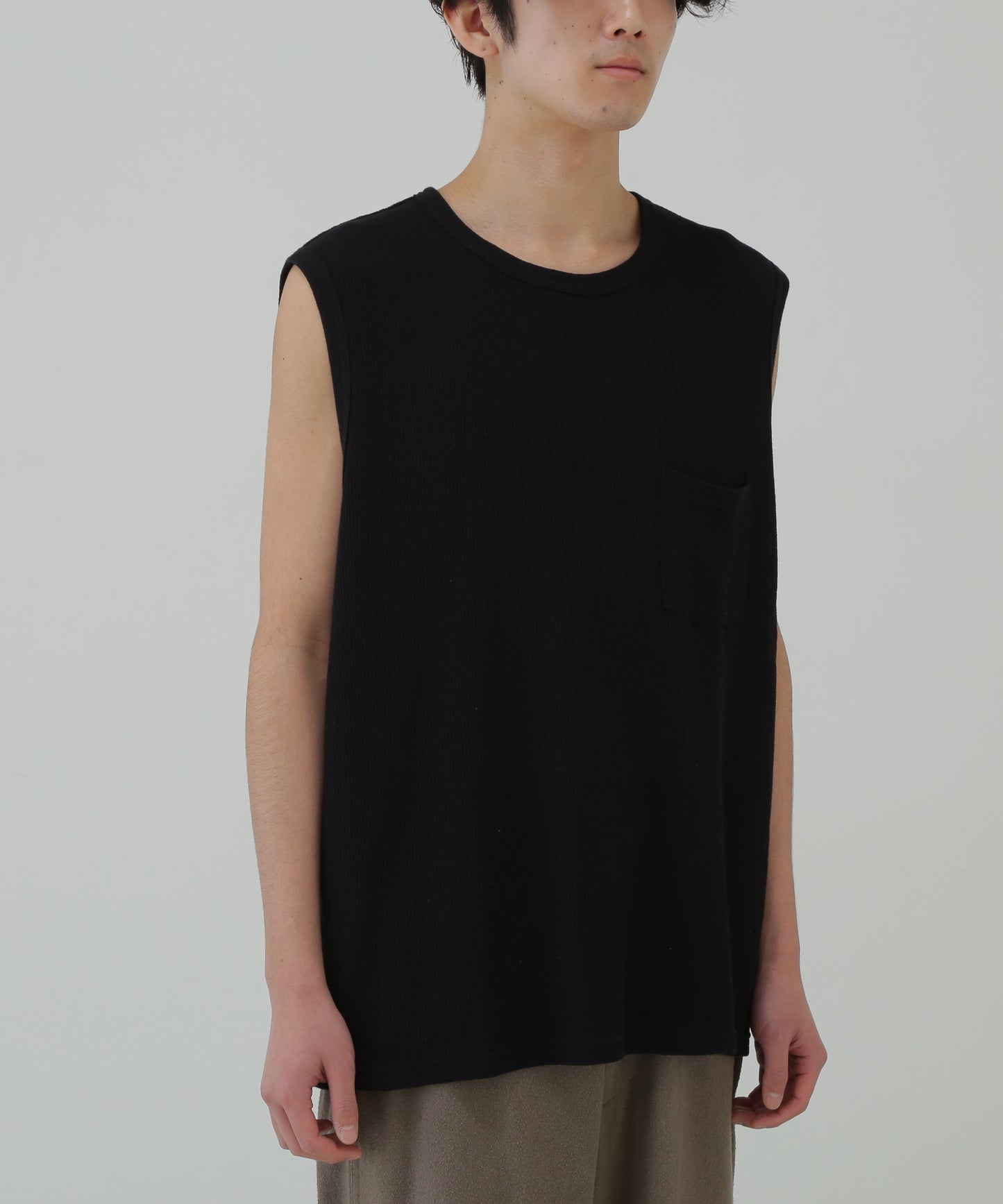 WRAP AROUND SLEEVELESS TEE - Recycle supima waffle -