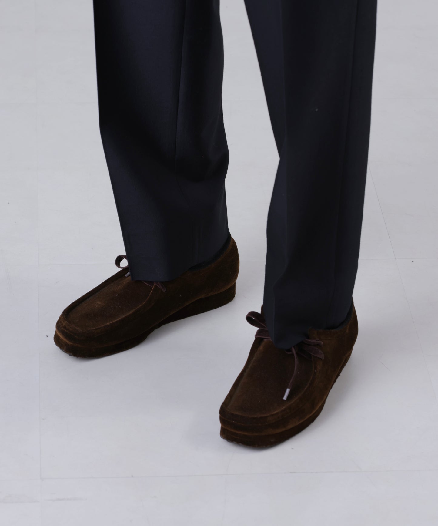 TAPERED TROUSERS ‐High density Wool Silk‐
