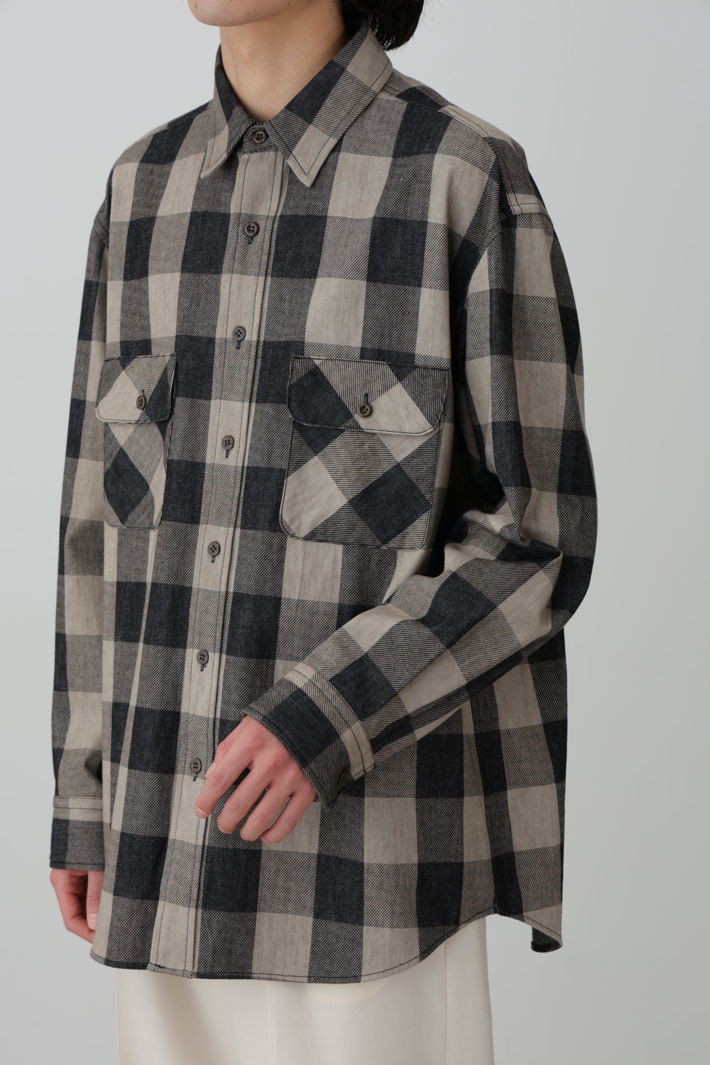 BUFFALO CHECK LOOSE WORK SH   L/S - Discharge printing -