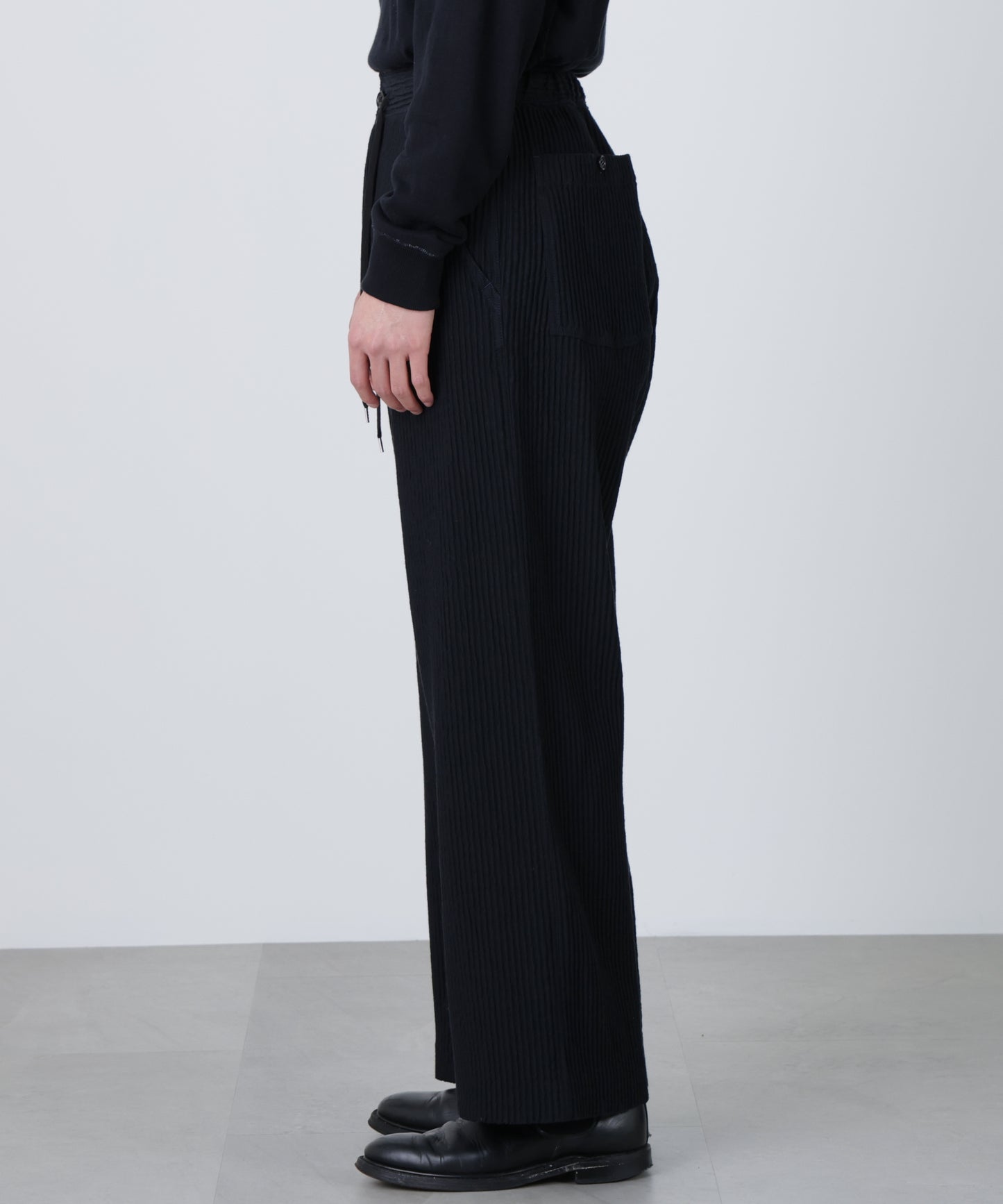 WIDE EASY TROUSERS ‐Cotton Wool Pleats‐