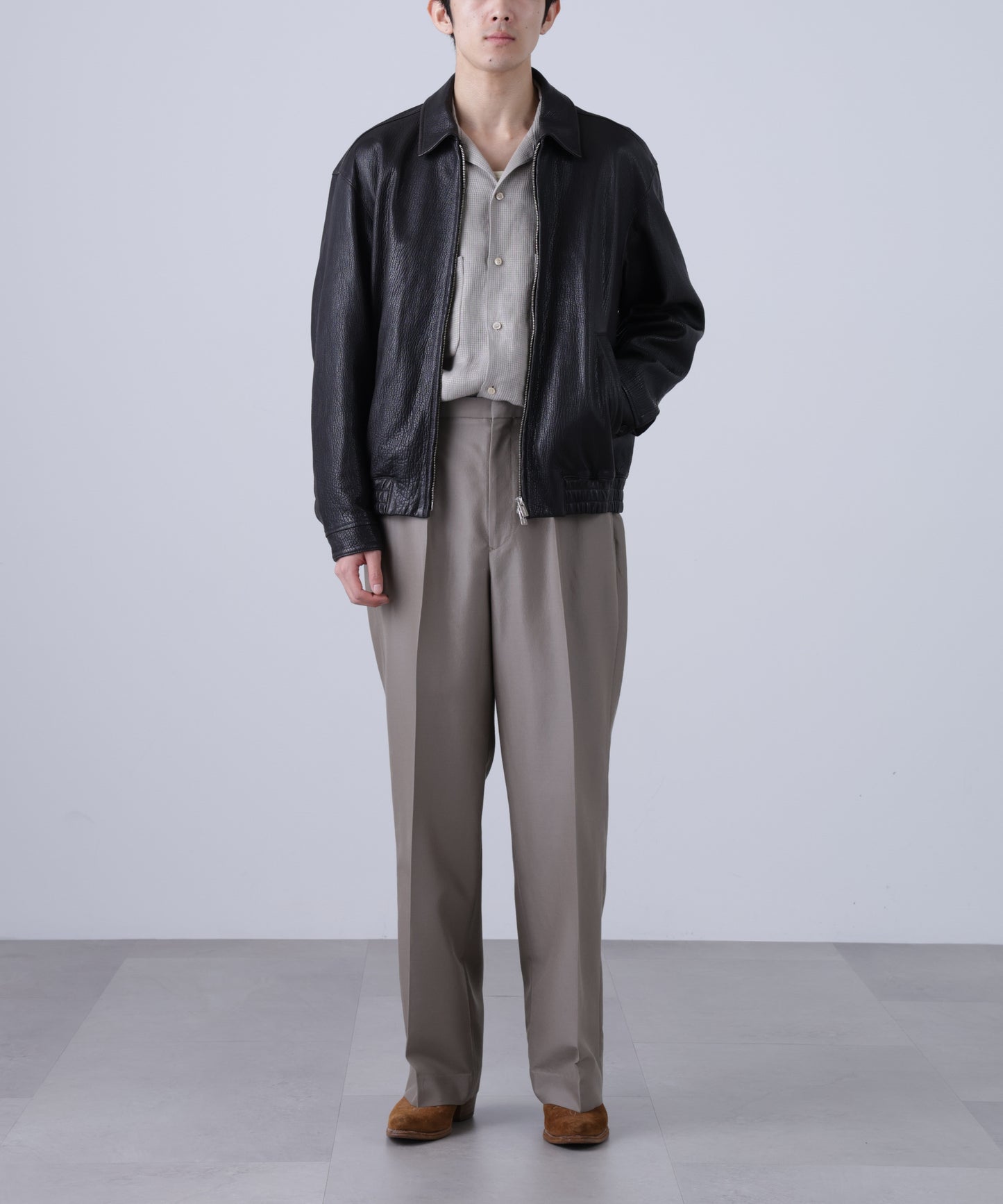 LEATHER ZIP UP BLOUSON ‐Sheep Shrink leathe‐