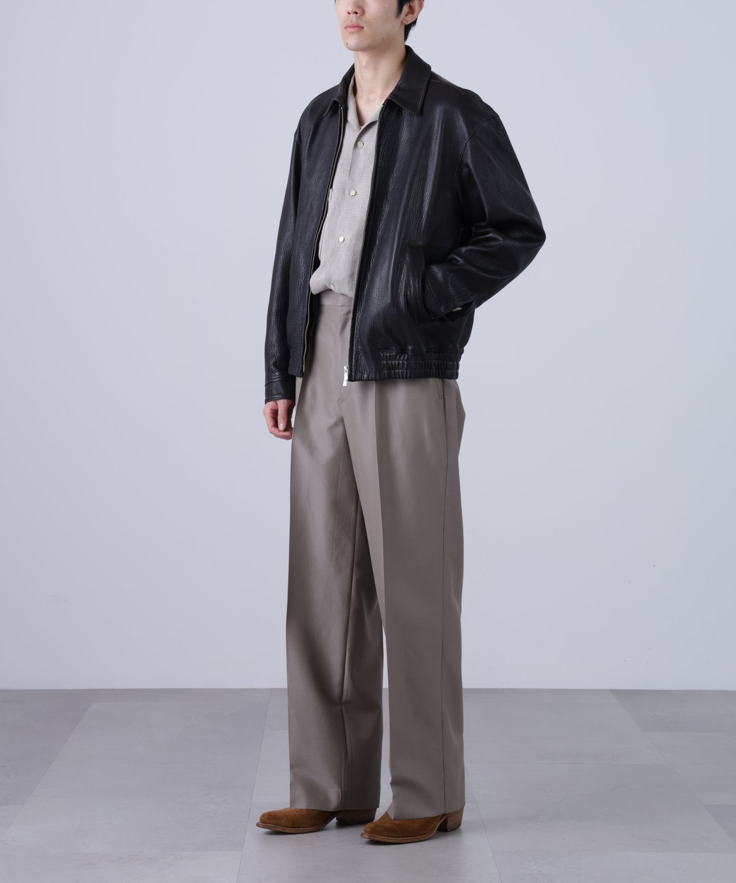 LEATHER ZIP UP BLOUSON ‐Sheep Shrink leathe‐