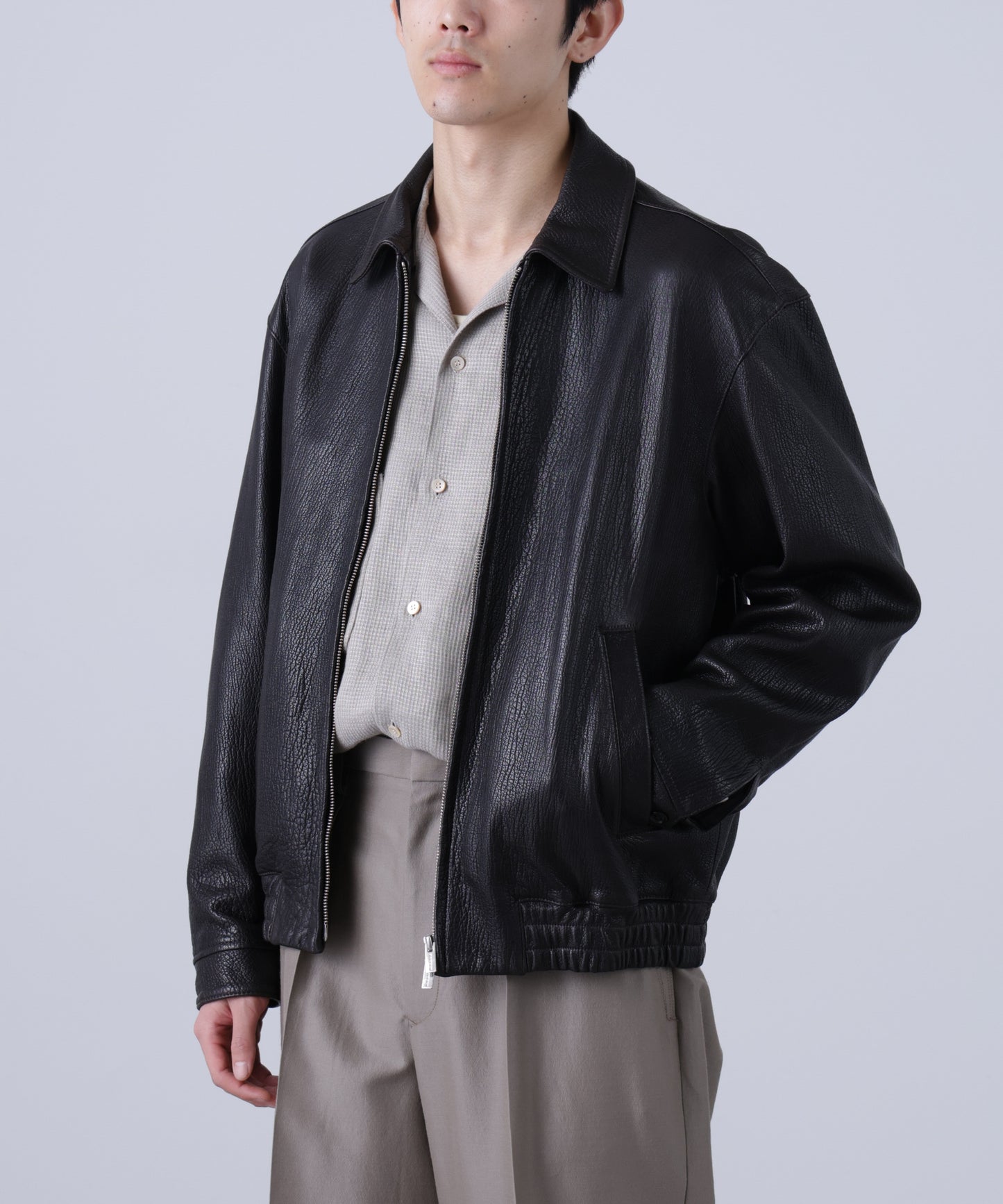 LEATHER ZIP UP BLOUSON ‐Sheep Shrink leathe‐