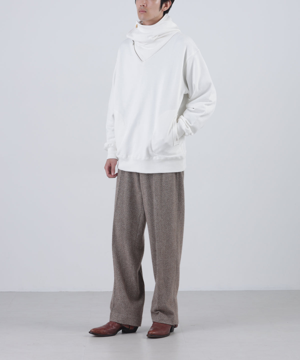 【SEVEN BY SEVEN / Down on the Corner】REMAKE SWEAT HOODIE ‐United Athle Crew Neck Base