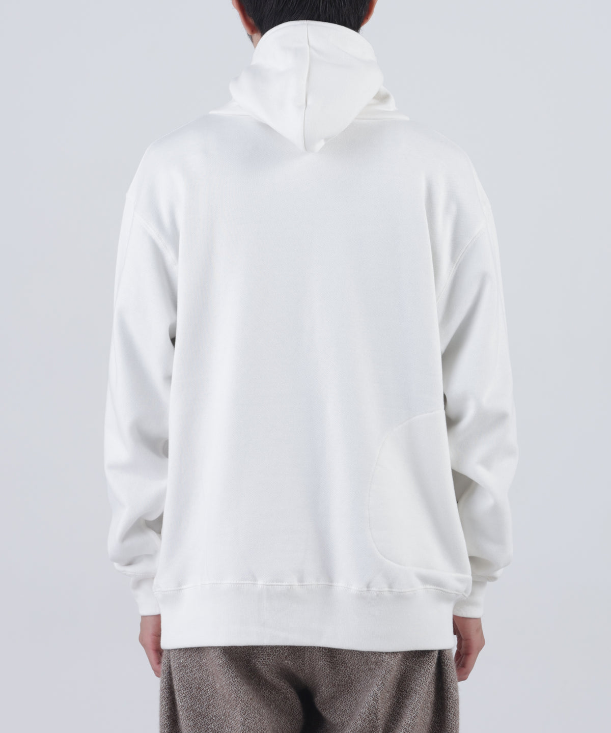【SEVEN BY SEVEN / Down on the Corner】REMAKE SWEAT HOODIE ‐United Athle Crew Neck Base