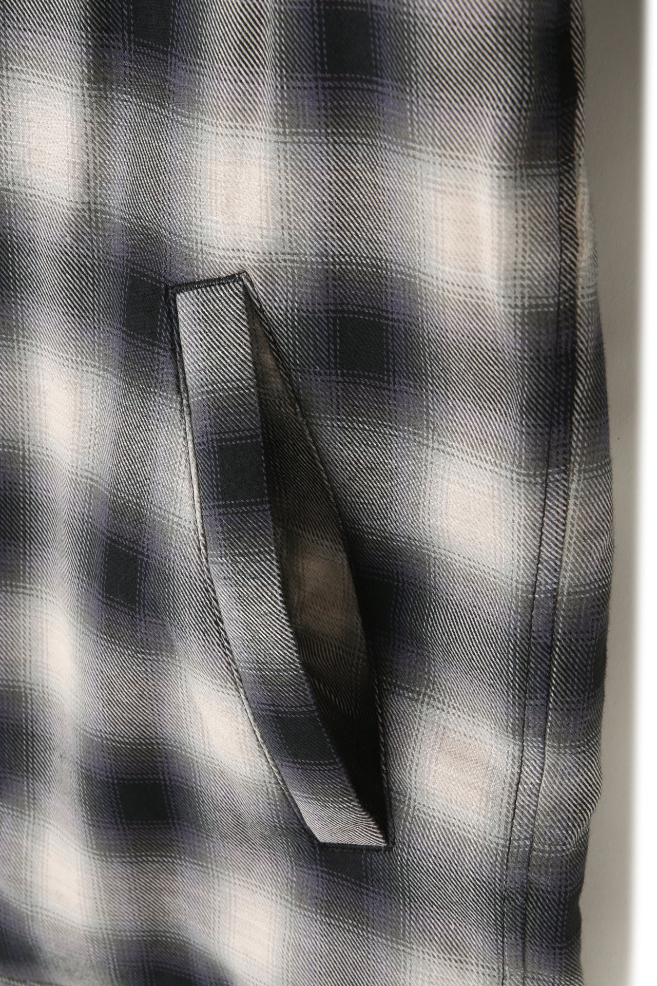 OMBRE CHECK ZIP UP LONG BLOUSON ‐Cotton / Yak‐