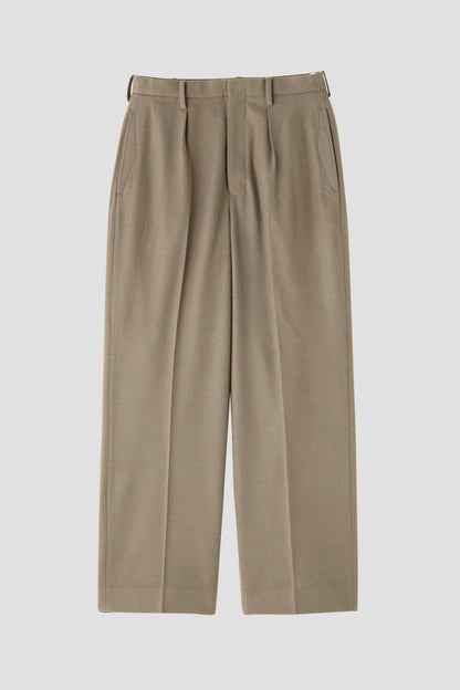 IN TUCK TROUSERS -Powder melton-