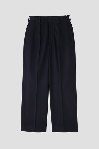 IN TUCK TROUSERS -Powder melton-