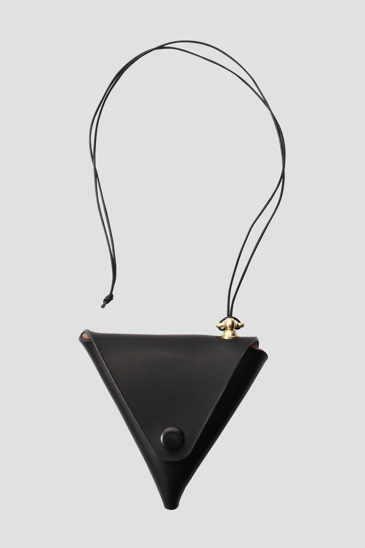 LEATHER TRIANGLE COIN CASE -Plain-