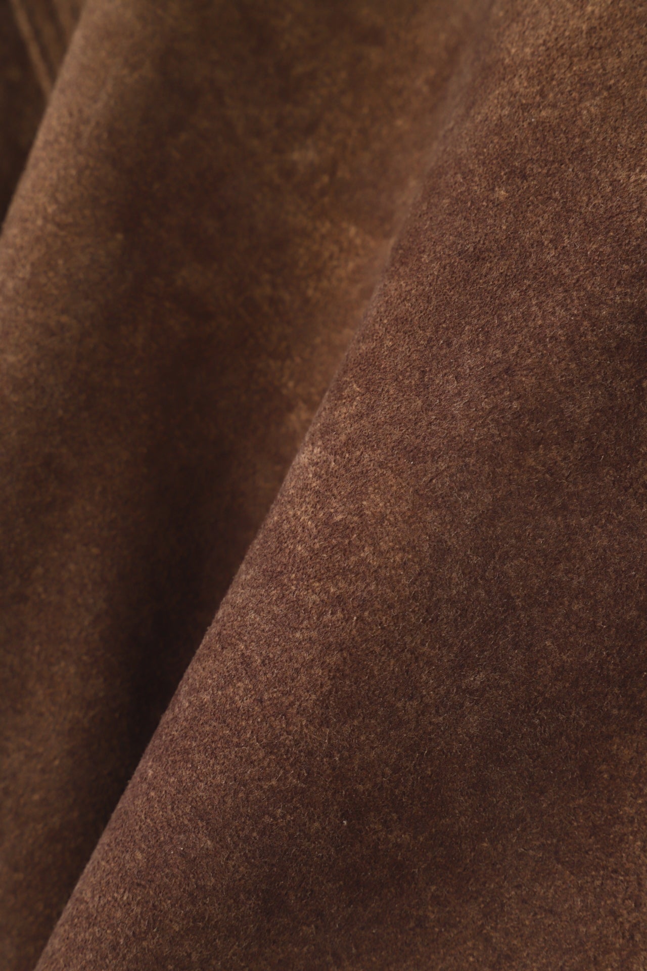 LEATHER DOUBLE KNEE SHORT PANTS - Goat suede Antique finish -