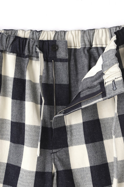 BUFFALO CHECK WIDE SHORT PANTS - Discharge printing -