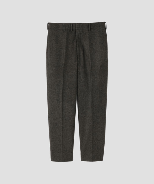 TAPERED TROUSERS ‐Powder melton‐