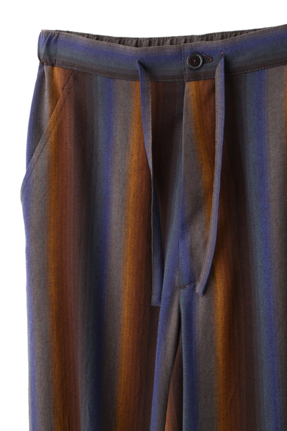 WIDE EASY TROUSERS ‐Wool Rayon Gradetion stripe‐