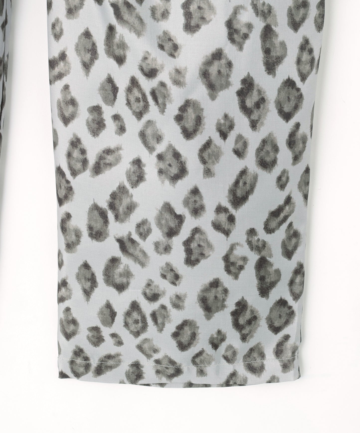 TUCK EASY PANTS ‐Leopard Print‐