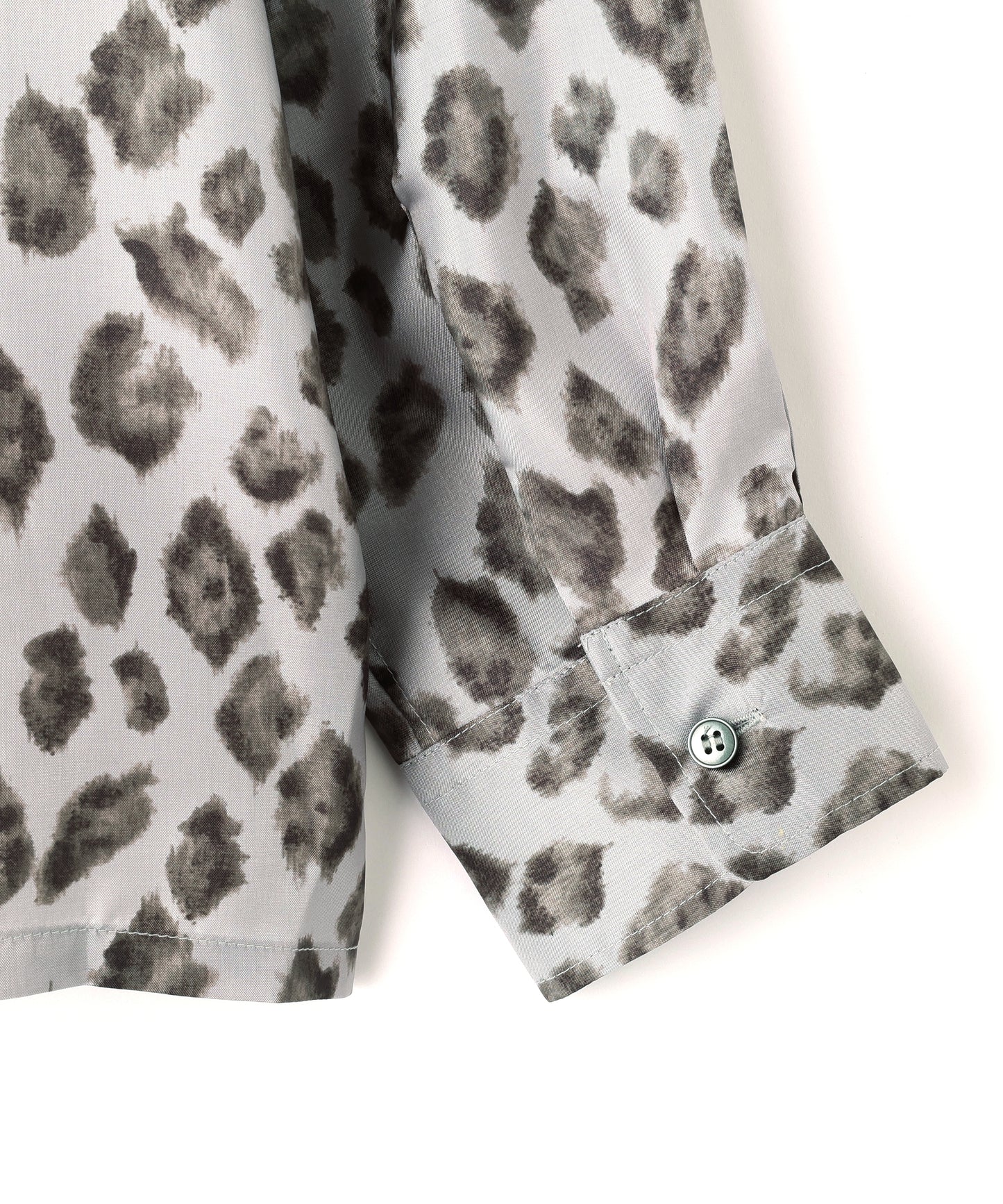 OPEN COLLAR SHIRTS　L/S ‐Leopard Print‐