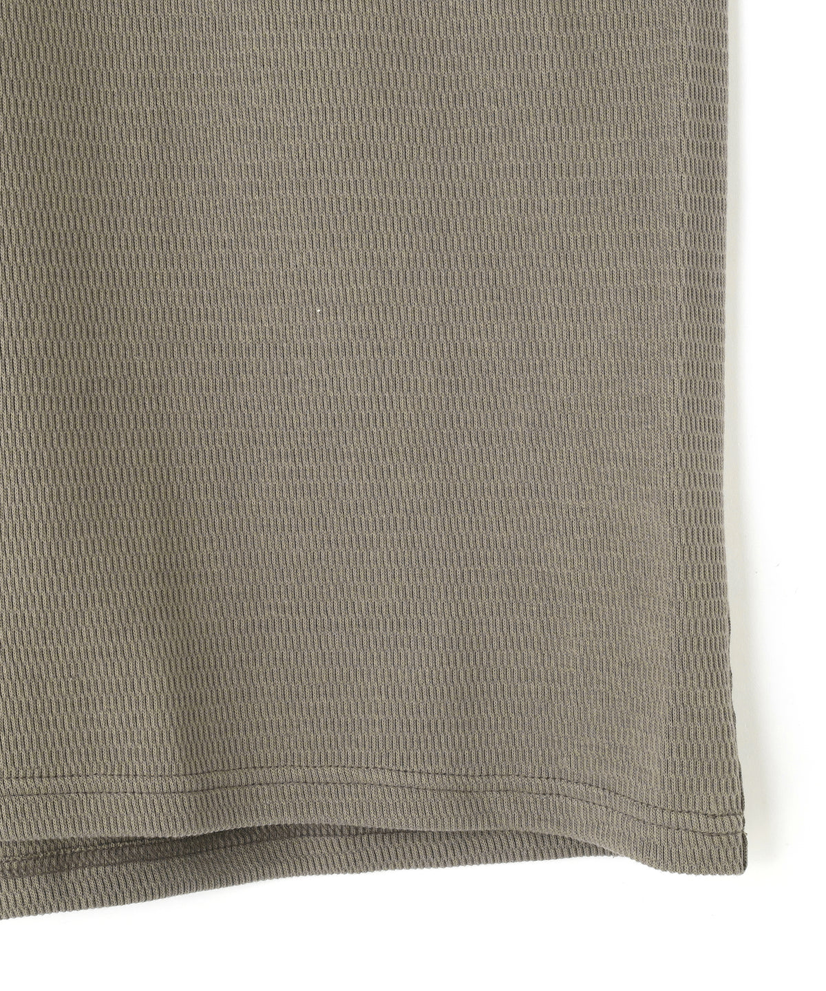 WRAP AROUND SLEEVELESS THERMAL TEE ‐Fabric dyed‐