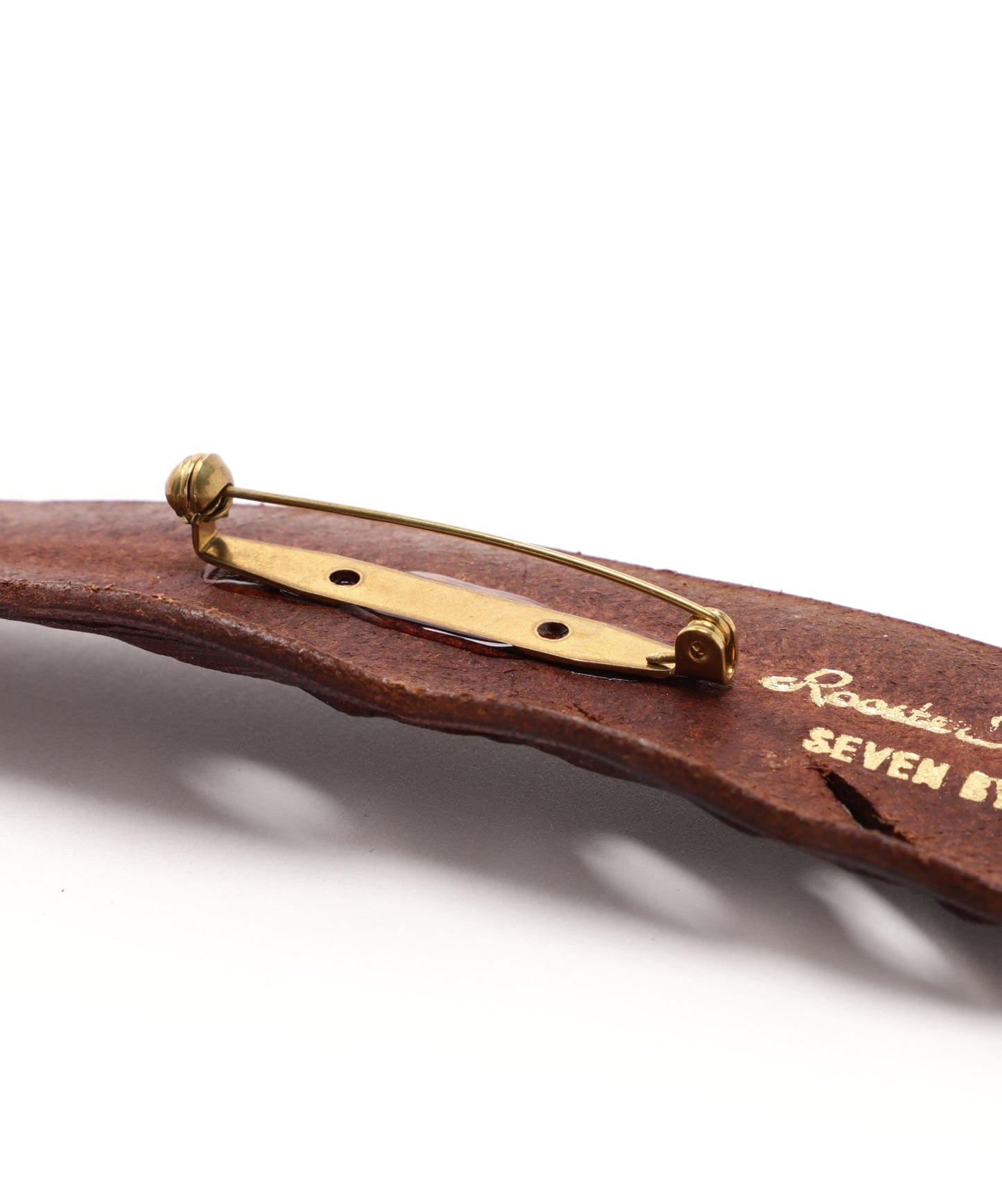 【Rooster King＆Co.,/SEVEN BY SEVEN】 LEATHER CARVING PINS -Feather-