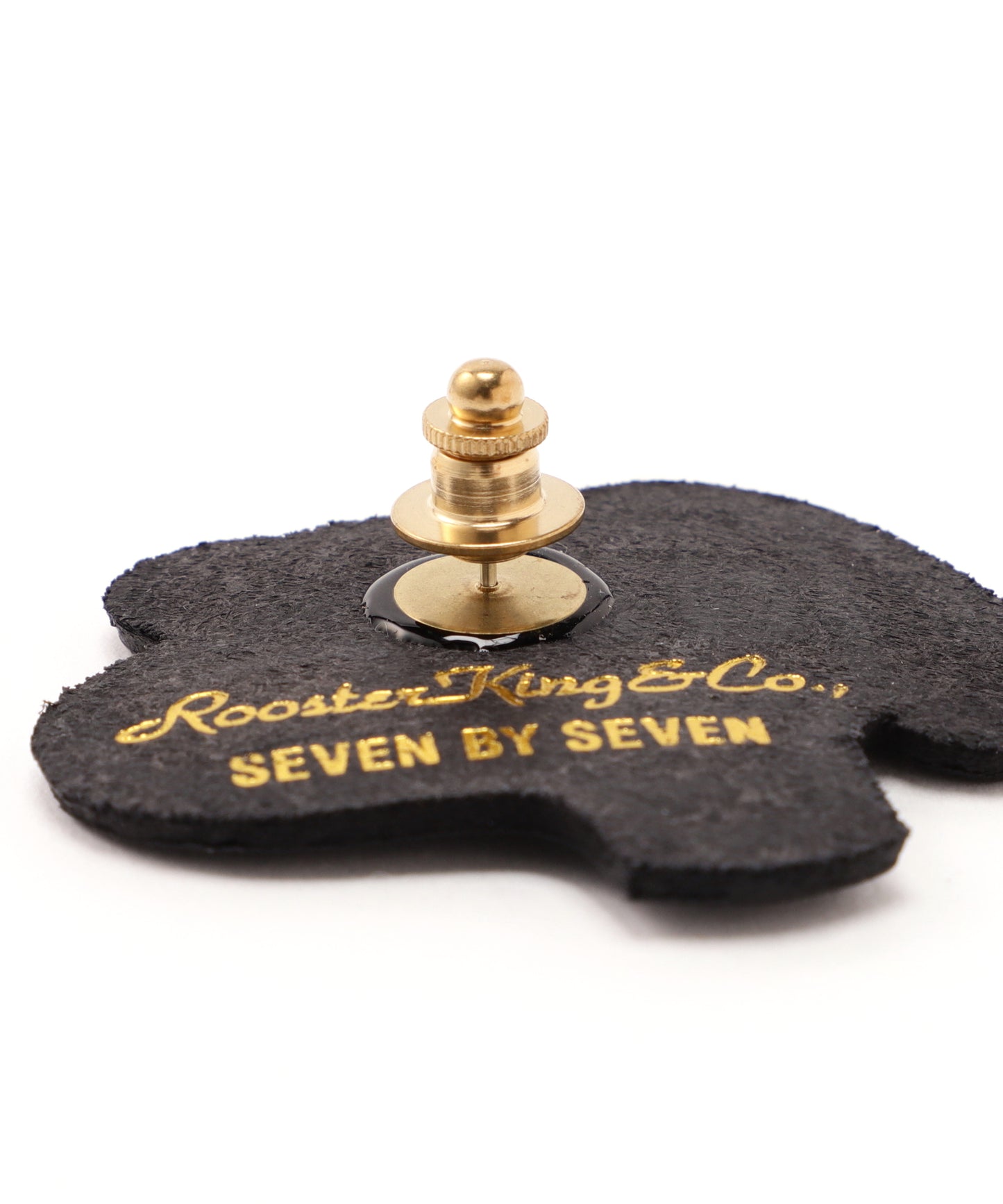 【Rooster King＆Co.,/SEVEN BY SEVEN】 LEATHER CARVING PINS -Sn**py-