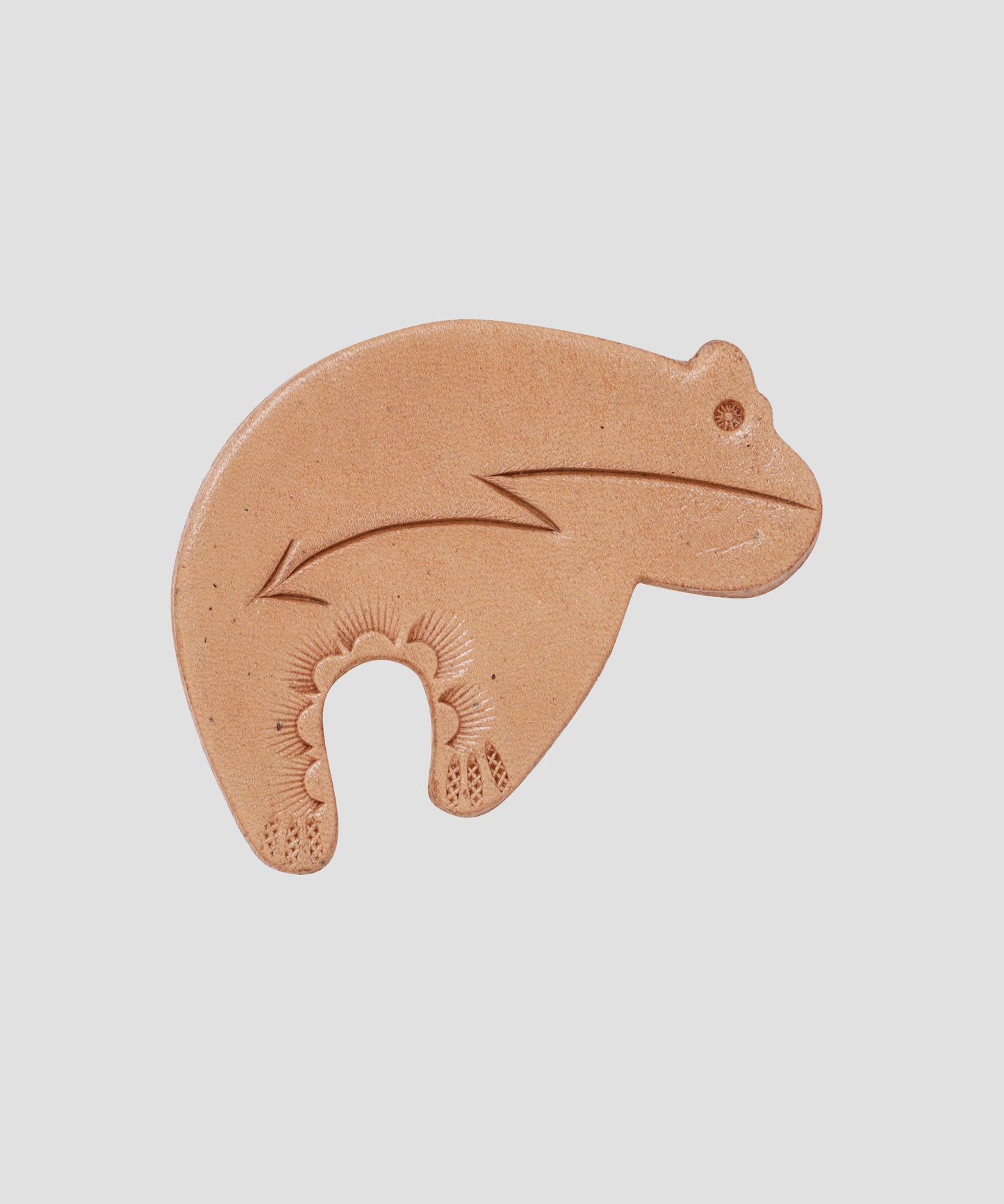 【Rooster King＆Co.,/SEVEN BY SEVEN】 LEATHER CARVING PINS -Bear-