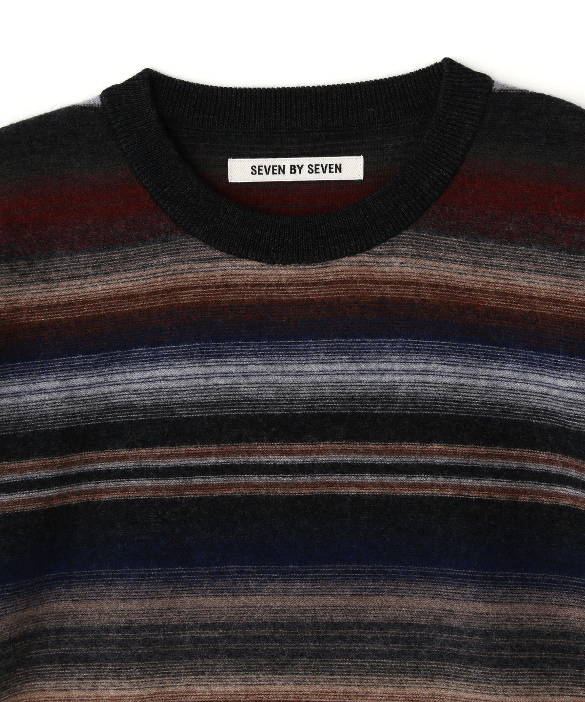 CREW NECK KNIT   - Native Border -