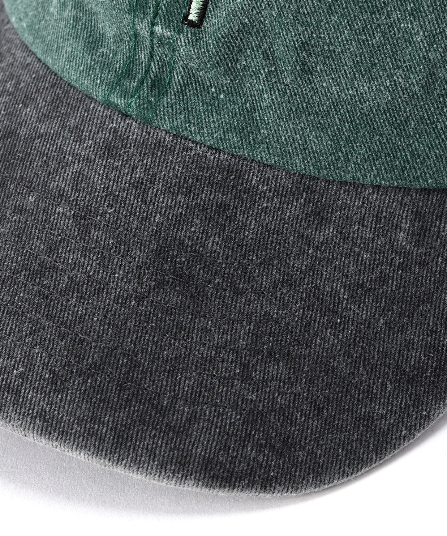 BI-COLOR COTTON CAP  ‐Cactus + Logo Embroidery‐