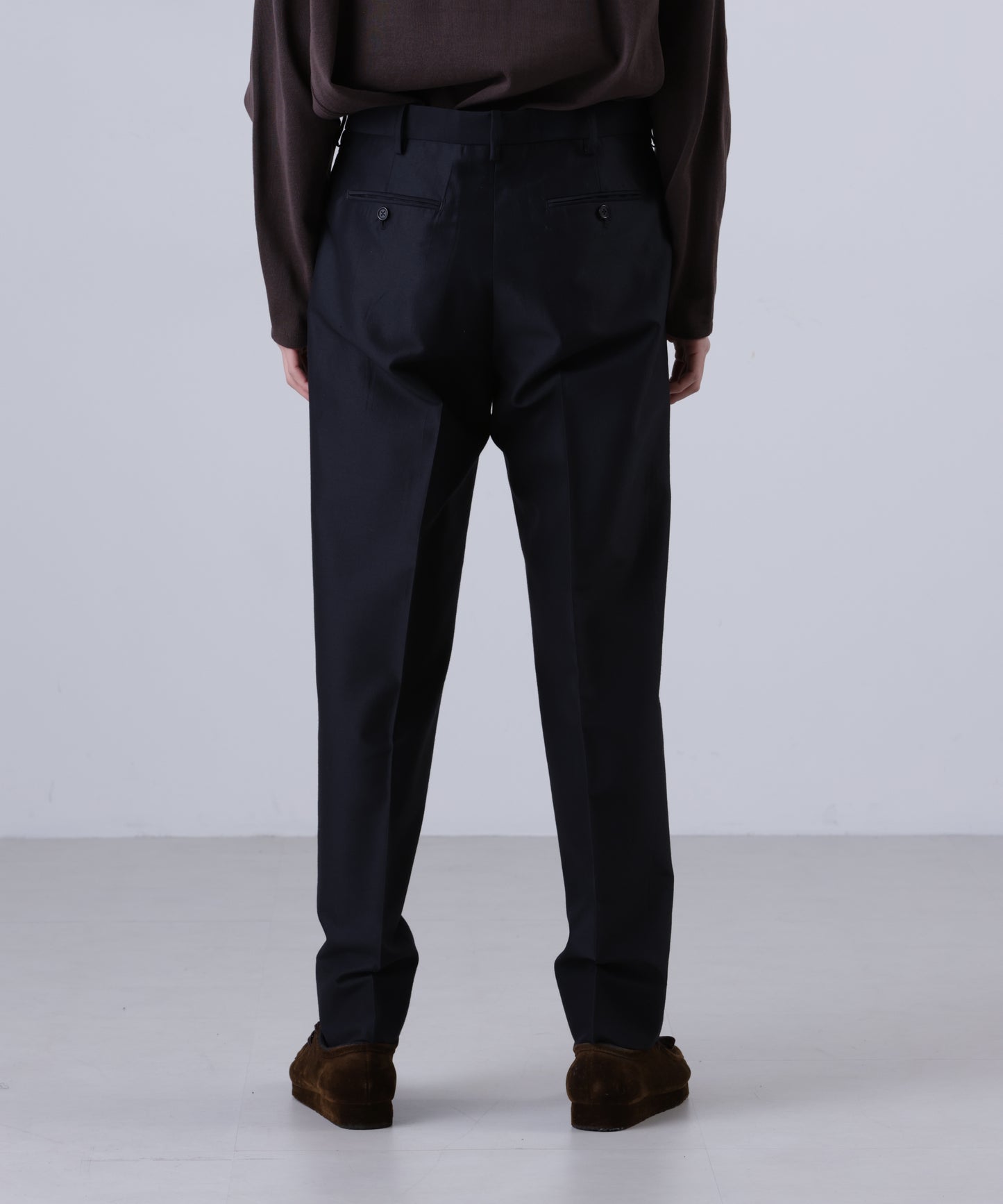 TAPERED TROUSERS ‐High density Wool Silk‐