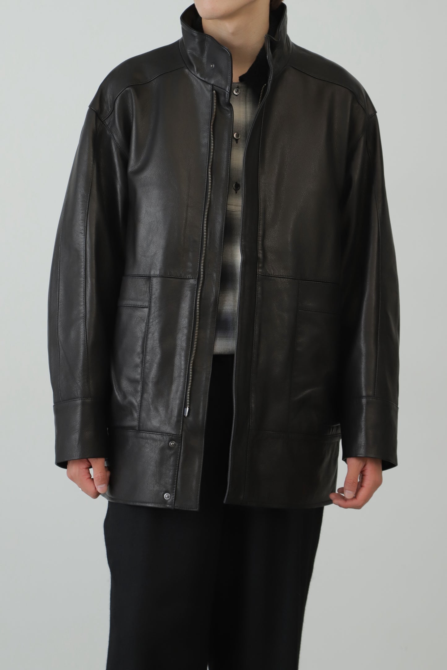 STAND-UP COLLAR LEATHER CAR COAT ‐Goat leather‐