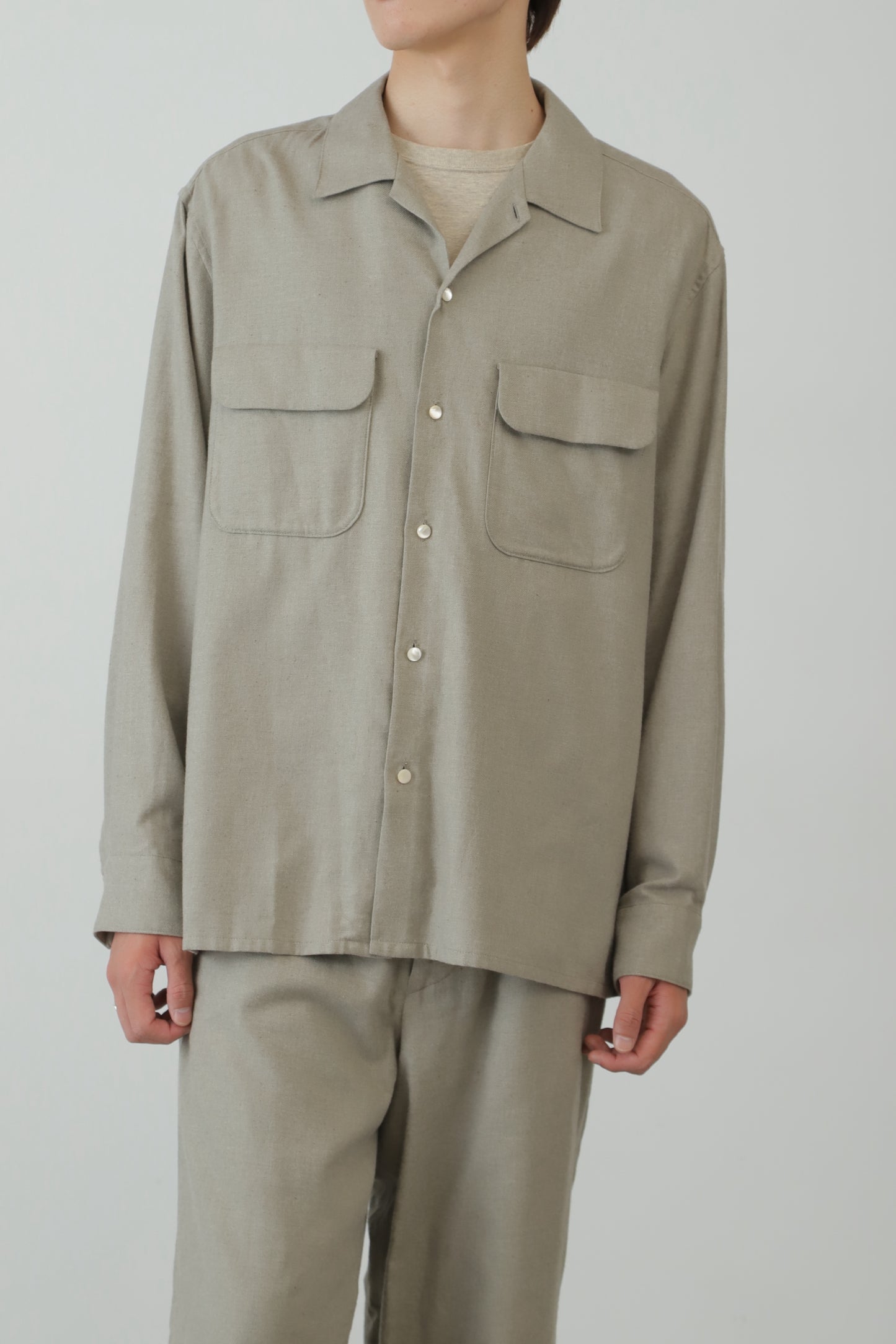 FLAT COLLAR SHIRTS ‐Unstained organic cotton‐