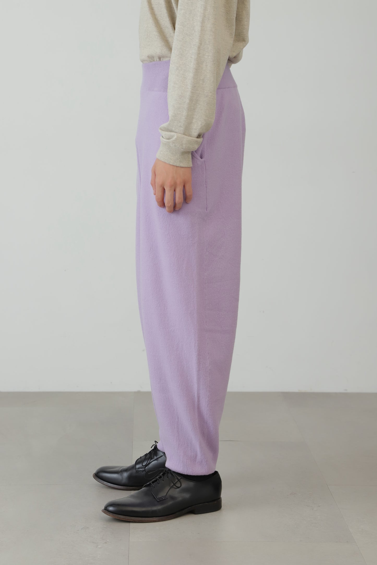 KNIT PANTS ‐Fulling wool‐