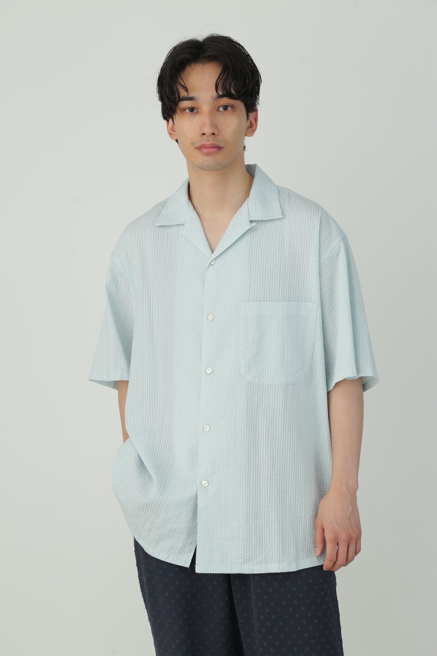 OVER DYED OPEN COLLAR SHIRTS S/S - Stripe seersucker -