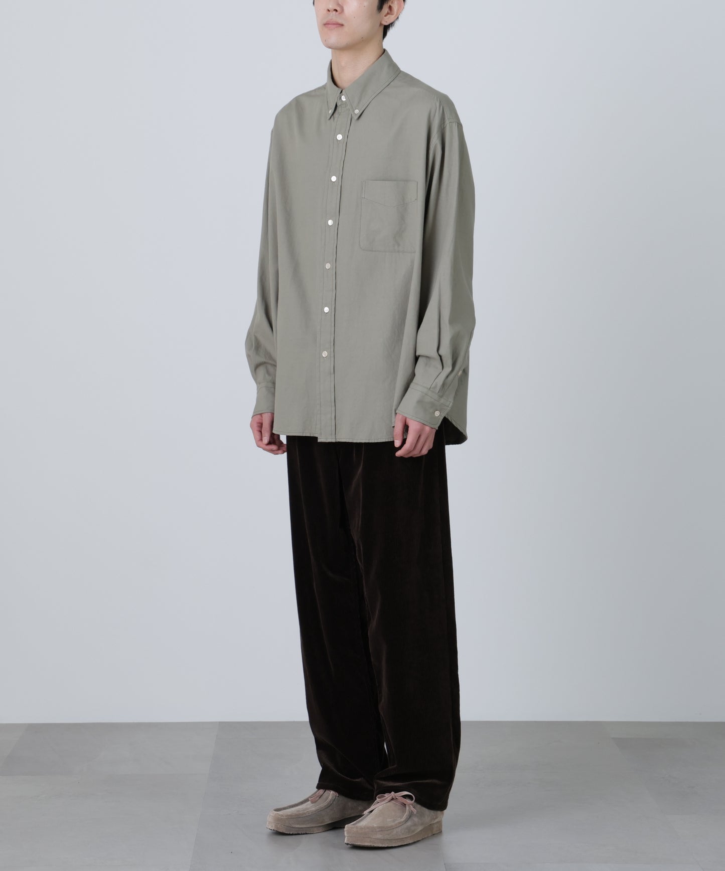 TWILL BUTTON DOWN SHIRTS ‐Tightly woven Cotton‐