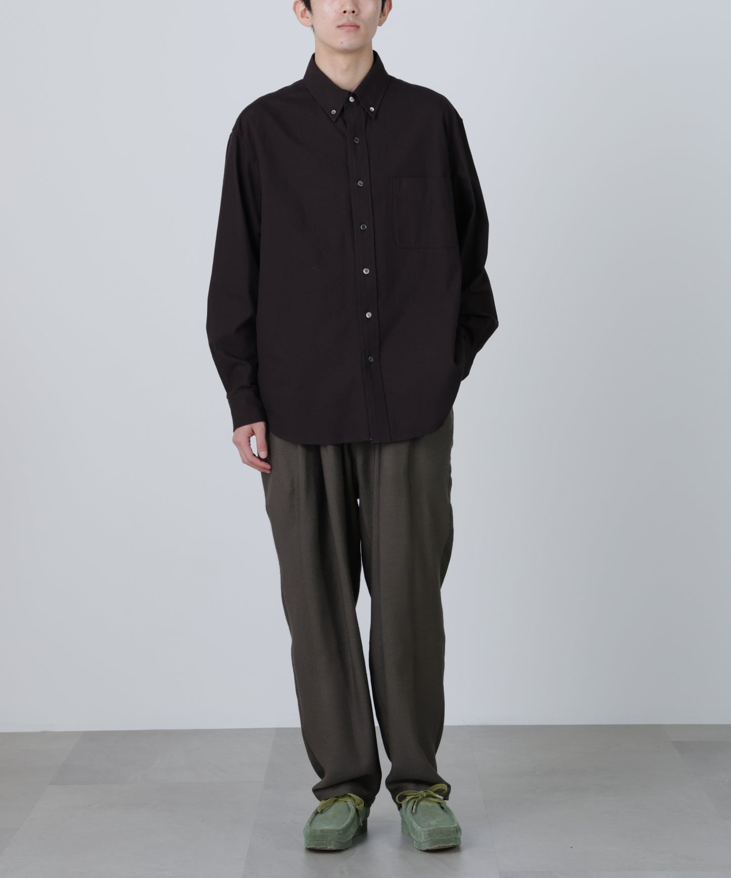 TUCK EASY PANTS ‐Silk Wool Loose twill‐