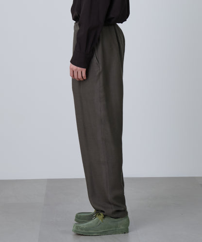 TUCK EASY PANTS ‐Silk Wool Loose twill‐