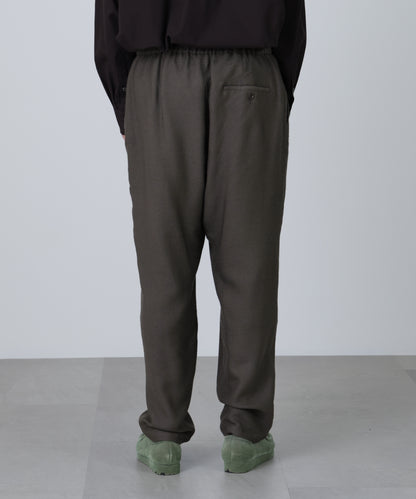 TUCK EASY PANTS ‐Silk Wool Loose twill‐