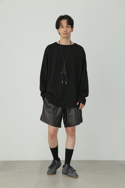 LEATHER SHORT PANTS -Sheep leather-